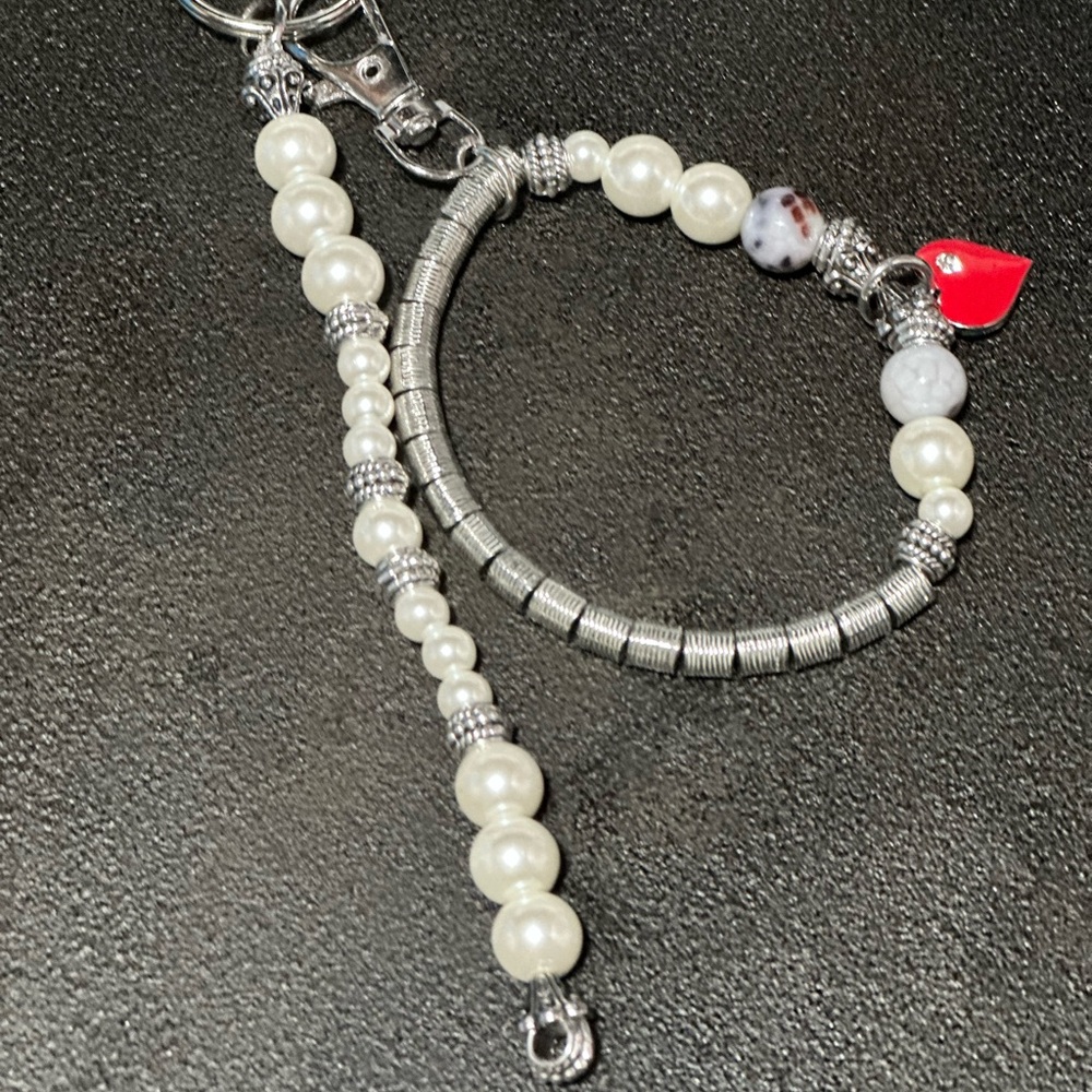 Heart Charm And Pearls Tea Strainer & Tea Set Valentine’s Day Grift View 6